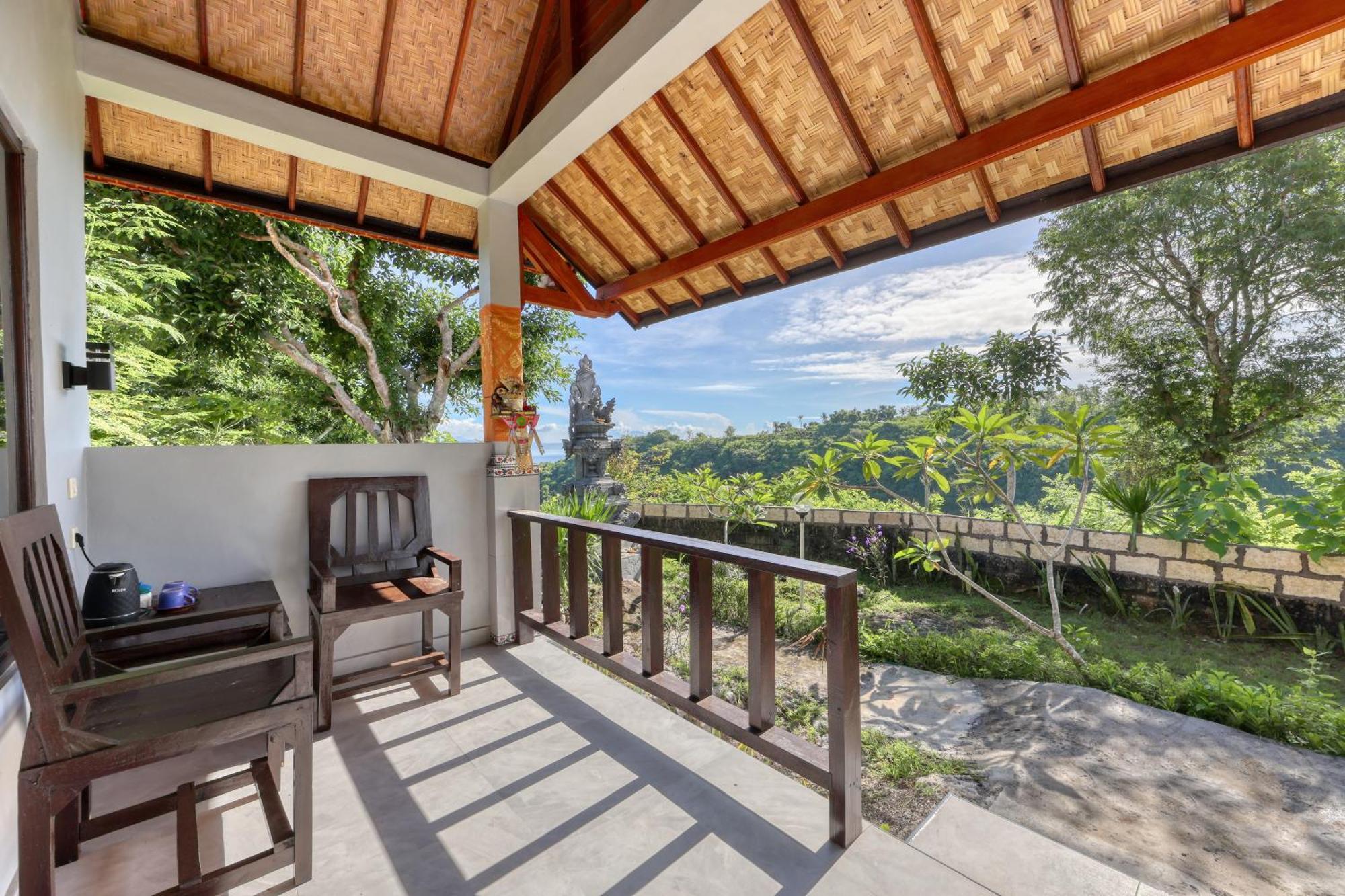Ayu Hill Bungalows Toyapakeh Exterior photo